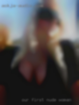 Our nude woman first meeting   will be in public.
